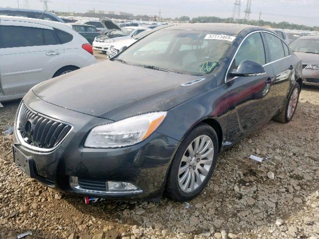 2G4GR5EK1C9153827 - 2012 BUICK REGAL GRAY photo 2