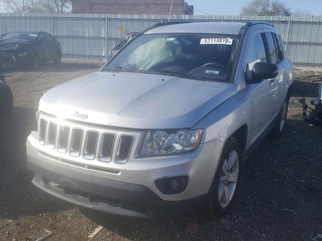 1J4NT1FB4BD236409 - 2011 JEEP COMPASS SP 银色 照片 2