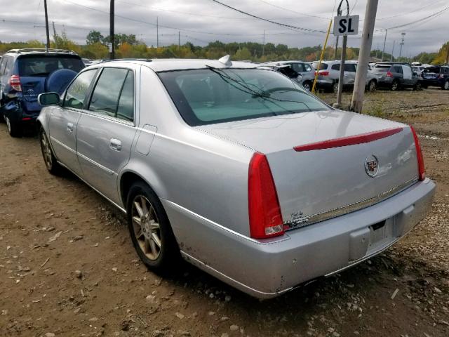 1G6KD5EY9AU136701 - 2010 CADILLAC DTS LUXURY SILVER photo 3