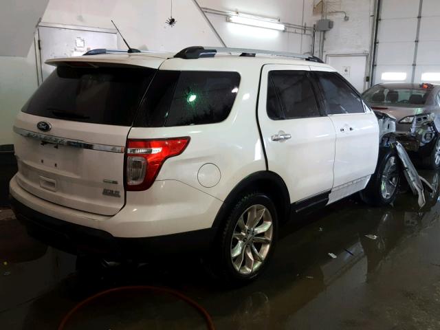 1FM5K8F82EGA17355 - 2014 FORD EXPLORER L WHITE photo 4