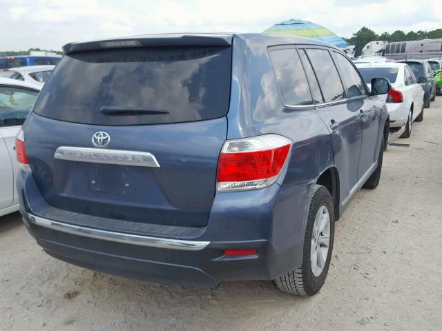 5TDZK3EH6DS131700 - 2013 TOYOTA HIGHLANDER BLUE photo 4