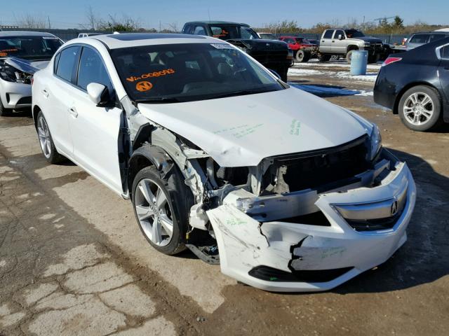 19VDE1F31FE008093 - 2015 ACURA ILX 20 WHITE photo 1