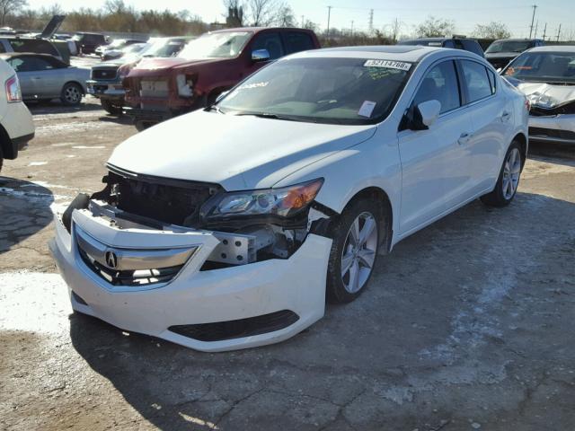 19VDE1F31FE008093 - 2015 ACURA ILX 20 WHITE photo 2