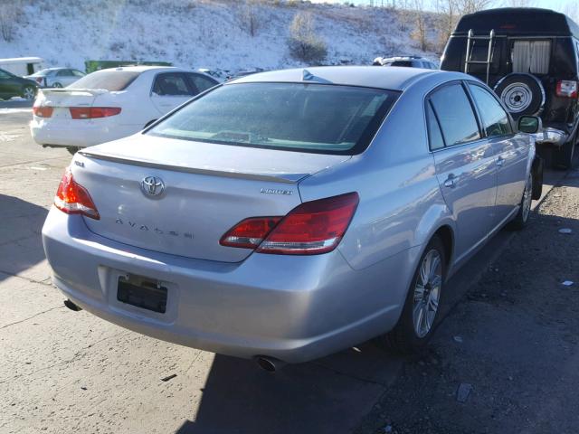 4T1BK36B07U185632 - 2007 TOYOTA AVALON XL SILVER photo 4