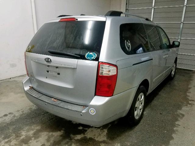 KNDMG4C31A6340783 - 2010 KIA SEDONA LX SILVER photo 4