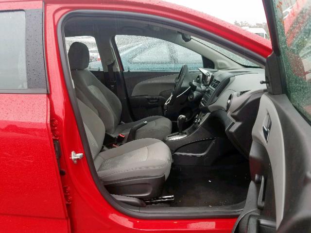 1G1JA6SG2D4193788 - 2013 CHEVROLET SONIC LS RED photo 5