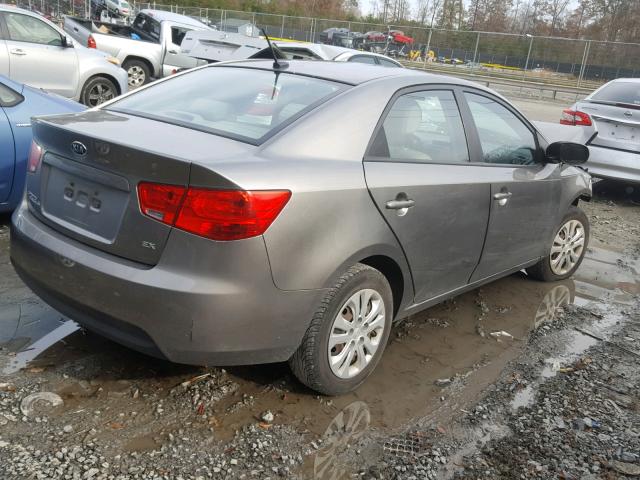 KNAFU4A26A5292115 - 2010 KIA FORTE EX GRAY photo 4