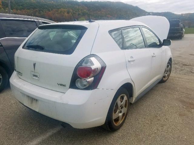 5Y2SP67809Z430445 - 2009 PONTIAC VIBE WHITE photo 4