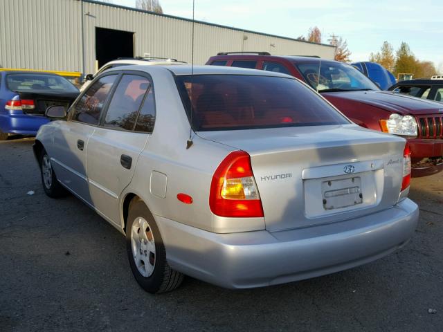 KMHCG45C11U212219 - 2001 HYUNDAI ACCENT GL SILVER photo 3