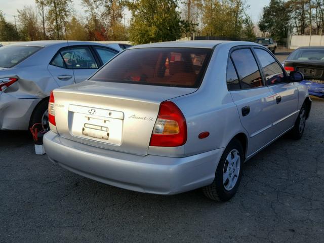 KMHCG45C11U212219 - 2001 HYUNDAI ACCENT GL SILVER photo 4