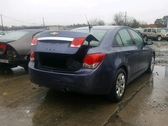 1G1PA5SG3E7469562 - 2014 CHEVROLET CRUZE LS BLUE photo 4