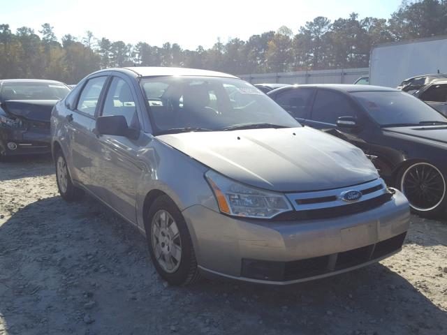 1FAHP34NX8W182746 - 2008 FORD FOCUS S/SE SILVER photo 1