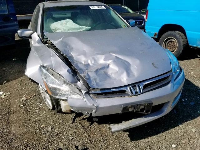 1HGCM66857A026018 - 2007 HONDA ACCORD EX SILVER photo 9