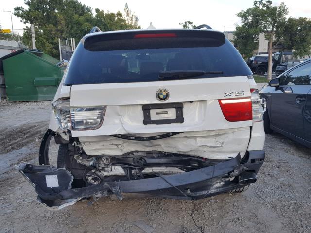 5UXFE8C56AL311268 - 2010 BMW X5 XDRIVE4 Weiß Foto 9