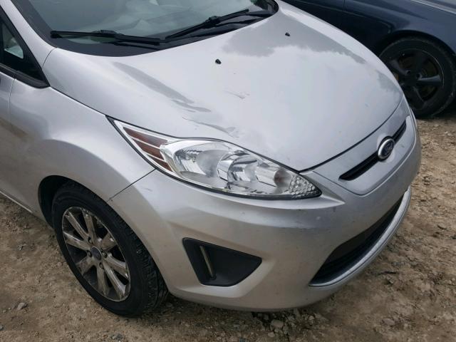 3FADP4EJXBM147342 - 2011 FORD FIESTA SE SILVER photo 9