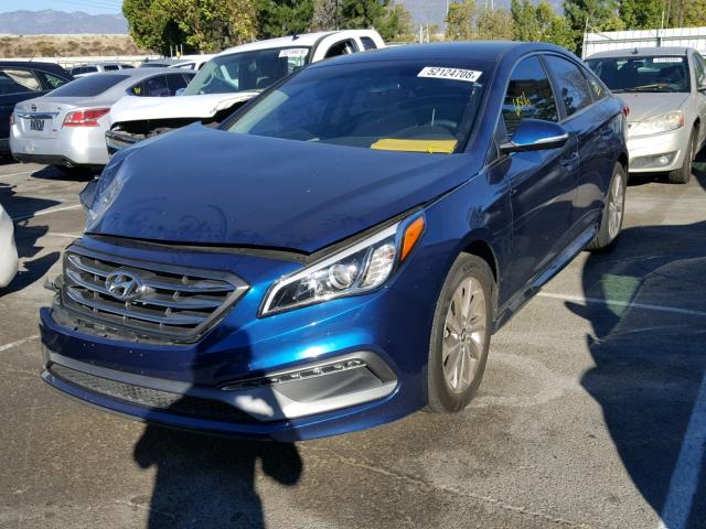 5NPE34AF4GH340630 - 2016 HYUNDAI SONATA SPO BLUE photo 2