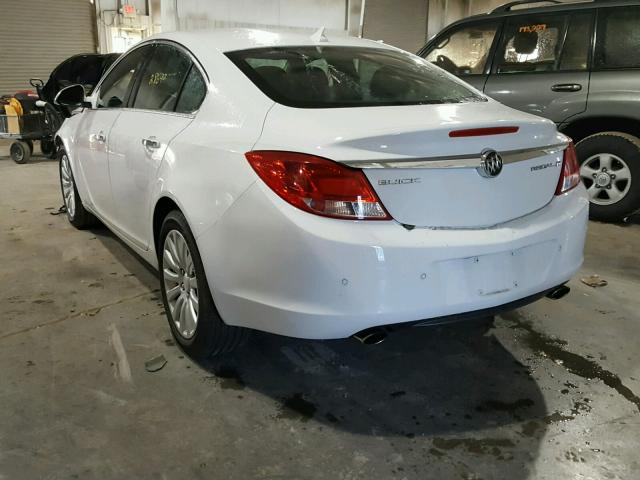 2G4GS5EV5C9214224 - 2012 BUICK REGAL PREM WHITE photo 3