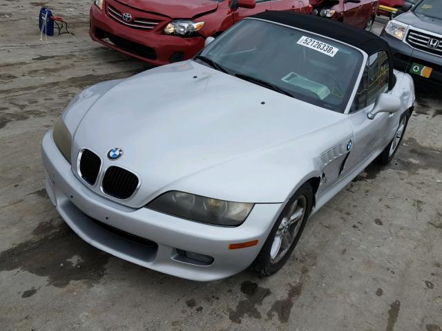 4USCH934XYLF84844 - 2000 BMW Z3 2.3 SILVER photo 2