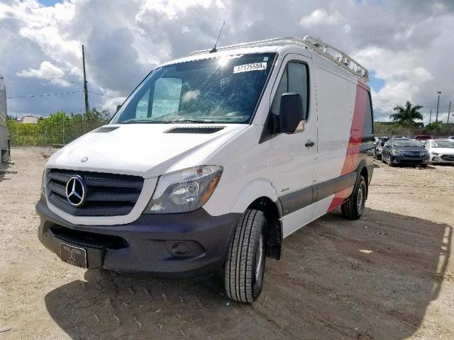 WD3PE7DC8F5998272 - 2015 MERCEDES-BENZ SPRINTER 2 WHITE photo 2