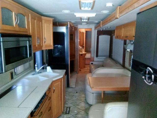 5B4MPA7G763413732 - 2006 WORKHORSE CUSTOM CHASSIS MOTORHOME TAN photo 6