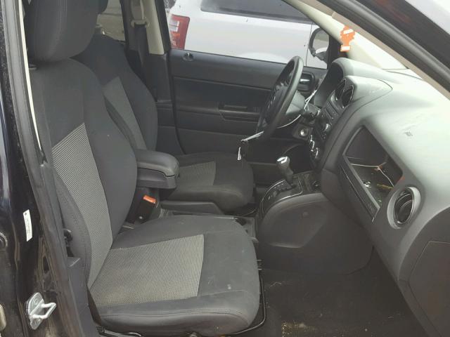 1J4NT1FA1BD165676 - 2011 JEEP COMPASS SP 黑色 照片 5