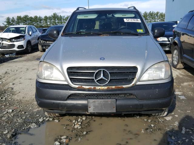 4JGAB54E3WA008917 - 1998 MERCEDES-BENZ ML 320 SILVER photo 9