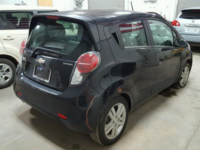 KL8CA6S98EC543815 - 2014 CHEVROLET SPARK LS BLACK photo 4