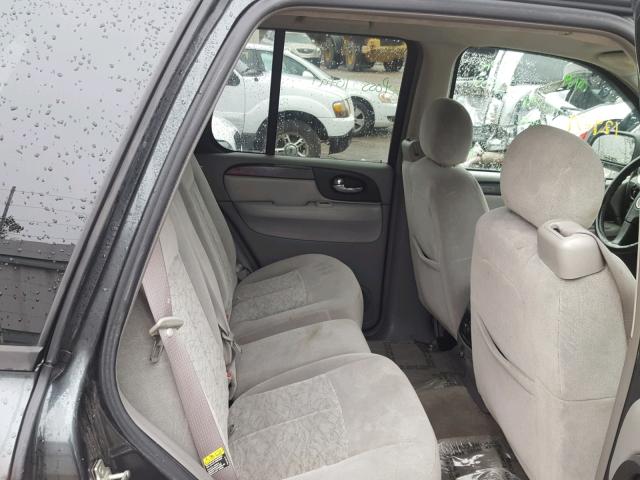 1GKDS13S252364208 - 2005 GMC ENVOY GRAY photo 6