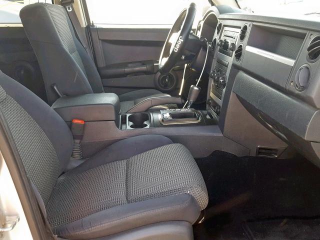 1J8HG48N78C141768 - 2008 JEEP COMMANDER 银色 照片 5
