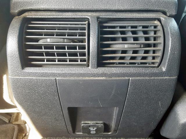 1J8HG48N78C141768 - 2008 JEEP COMMANDER 银色 照片 9