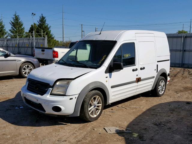 NM0LS7BN8AT016405 - 2010 FORD TRANSIT CO WHITE photo 2
