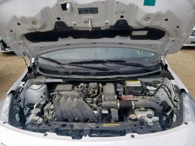 3N1CN7AP5JL865394 - 2018 NISSAN VERSA S WHITE photo 7