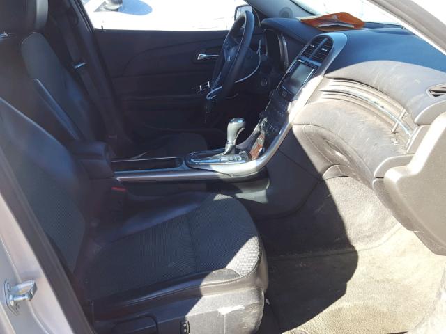 1G11D5RR6DF115883 - 2013 CHEVROLET MALIBU 1LT SILVER photo 5