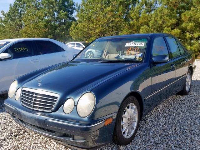 WDBJF65J21B314227 - 2001 MERCEDES-BENZ E 320 GREEN photo 2