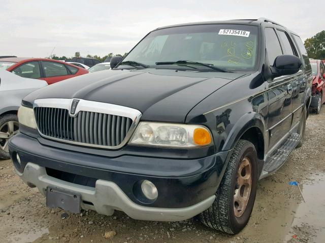 5LMEU27R22LJ02758 - 2002 LINCOLN NAVIGATOR BLACK photo 2