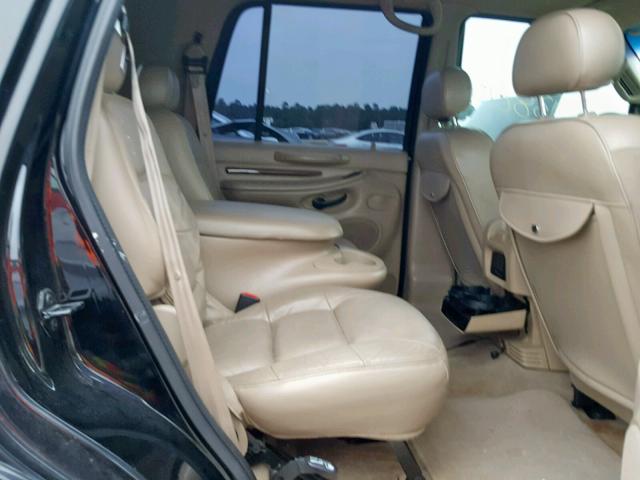 5LMEU27R22LJ02758 - 2002 LINCOLN NAVIGATOR Қара фото 6