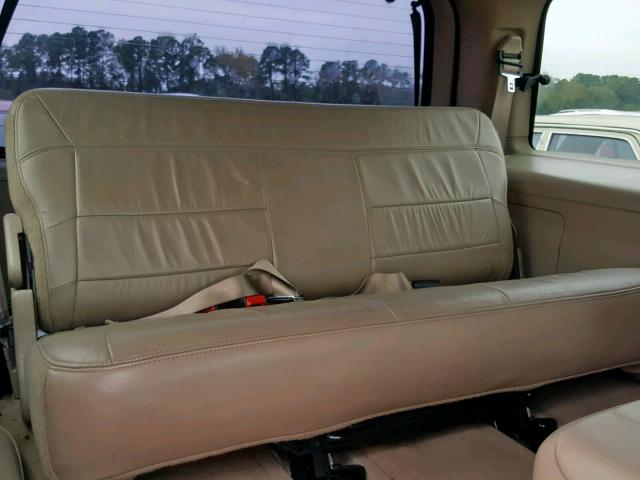 5LMEU27R22LJ02758 - 2002 LINCOLN NAVIGATOR Қара фото 9