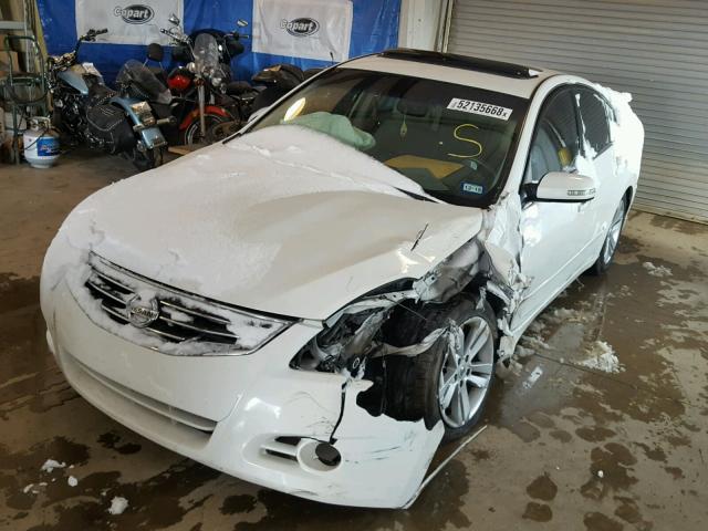 1N4BL2AP5CC201991 - 2012 NISSAN ALTIMA SR WHITE photo 2