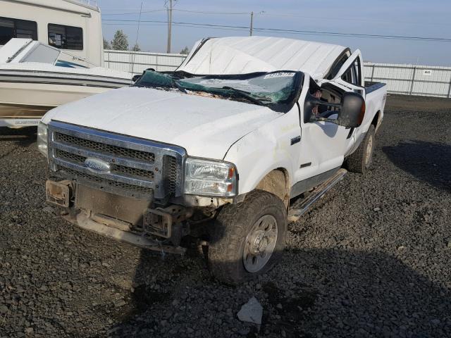 1FTWW31P05EA82568 - 2005 FORD F350 SRW S WHITE photo 2