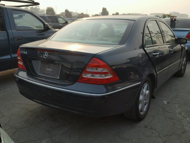 WDBRF61J13F344159 - 2003 MERCEDES-BENZ C 240 GREEN photo 4