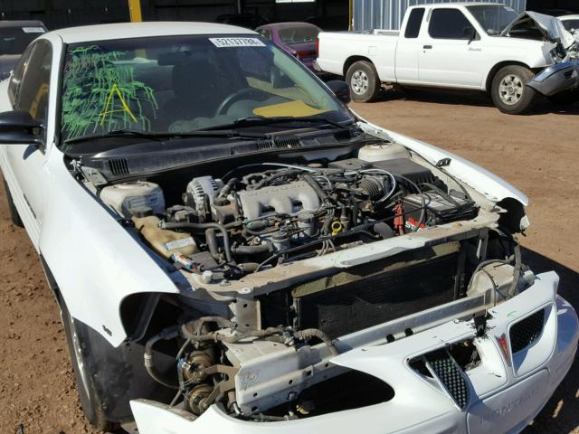 1G2NF12EXYM769326 - 2000 PONTIAC GRAND AM S WHITE photo 9