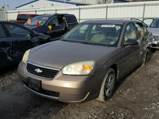 1G1ZS57F27F286569 - 2007 CHEVROLET MALIBU LS GOLD photo 2