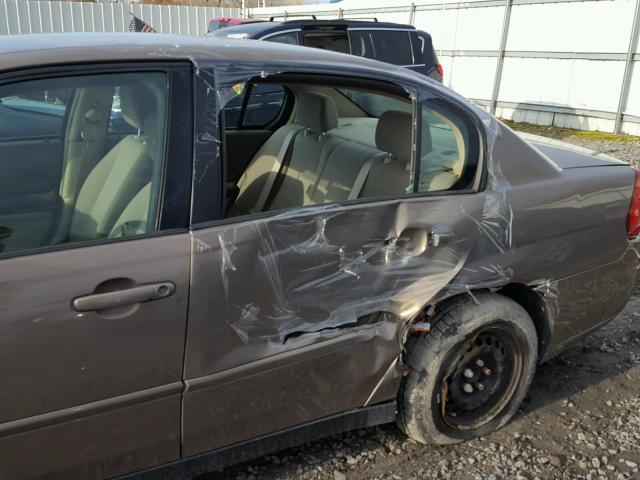1G1ZS57F27F286569 - 2007 CHEVROLET MALIBU LS GOLD photo 9