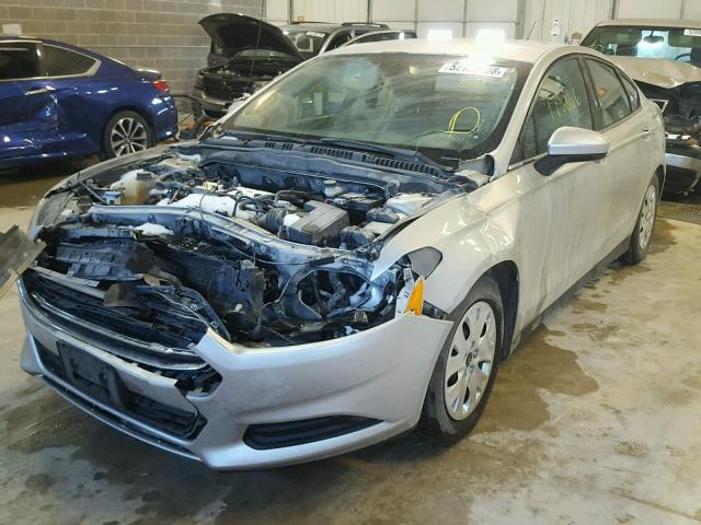 3FA6P0G75DR163568 - 2013 FORD FUSION S SILVER photo 2