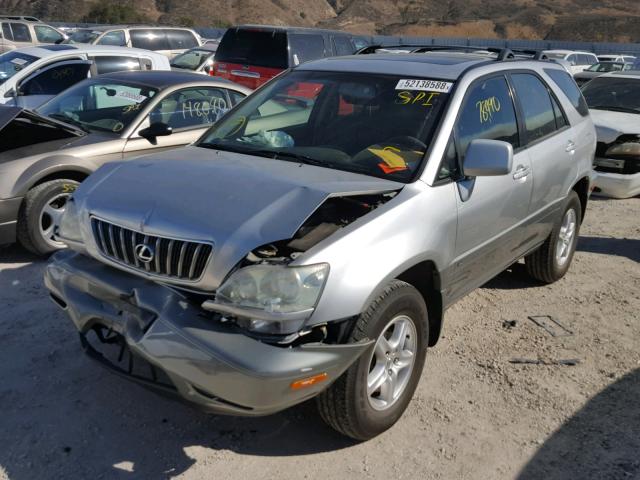 JTJGF10U010104993 - 2001 LEXUS RX 300 SILVER photo 2