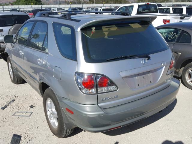 JTJGF10U010104993 - 2001 LEXUS RX 300 SILVER photo 3