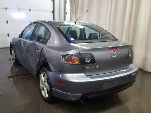 JM1BK323351302203 - 2005 MAZDA 3 S GRAY photo 3