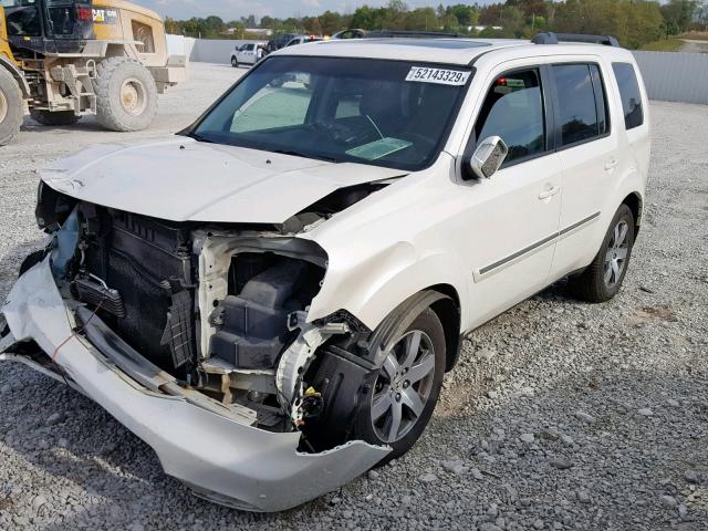 5FNYF4H95DB045342 - 2013 HONDA PILOT TOUR WHITE photo 2