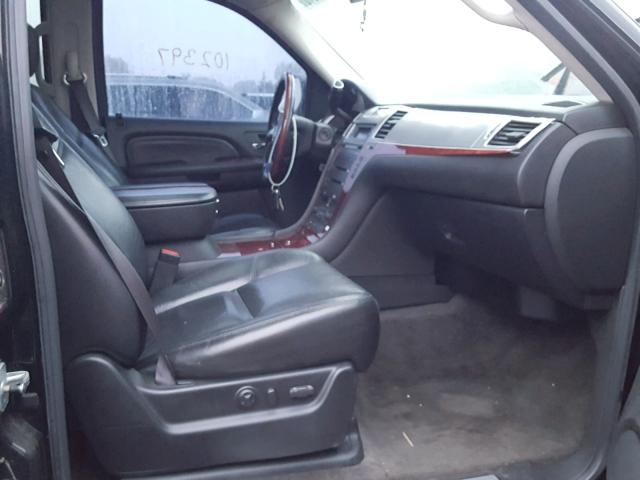 1GYFK63837R131058 - 2007 CADILLAC ESCALADE L BLACK photo 5