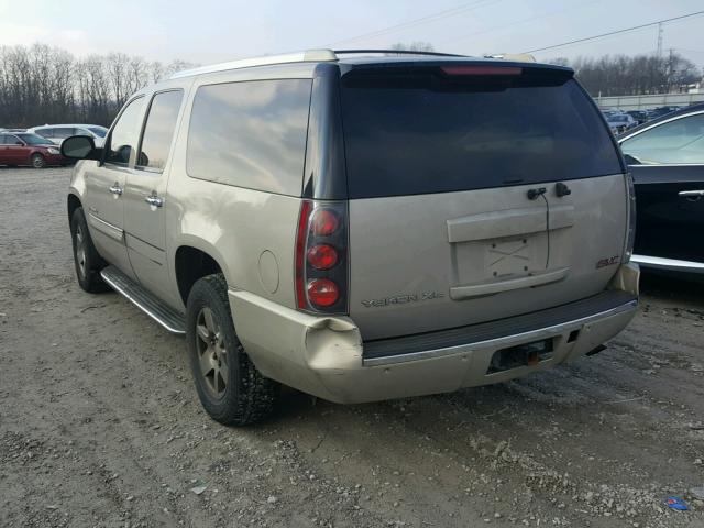 1GKFK66867J298373 - 2007 GMC YUKON XL D GOLD photo 3